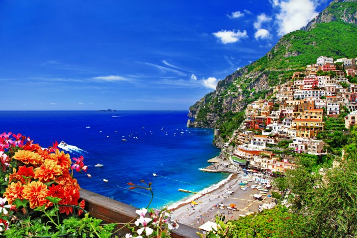 Amalfi coast italy towns town beaches visit villages travel